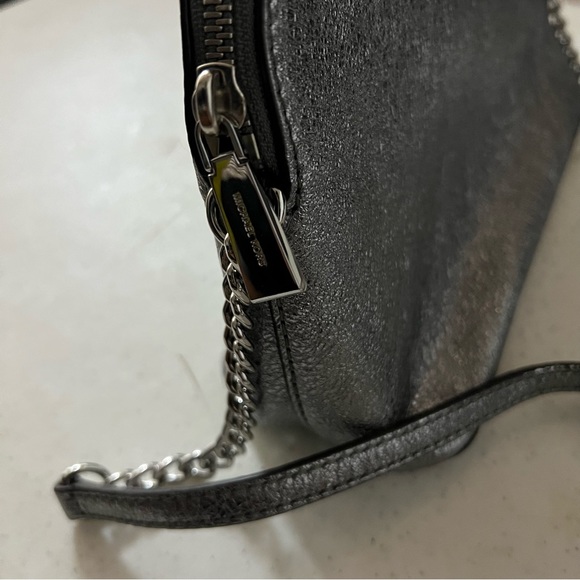 Michael Kors LT Pewter LG Dome Crossbody Leather Bag - Picture 11 of 14